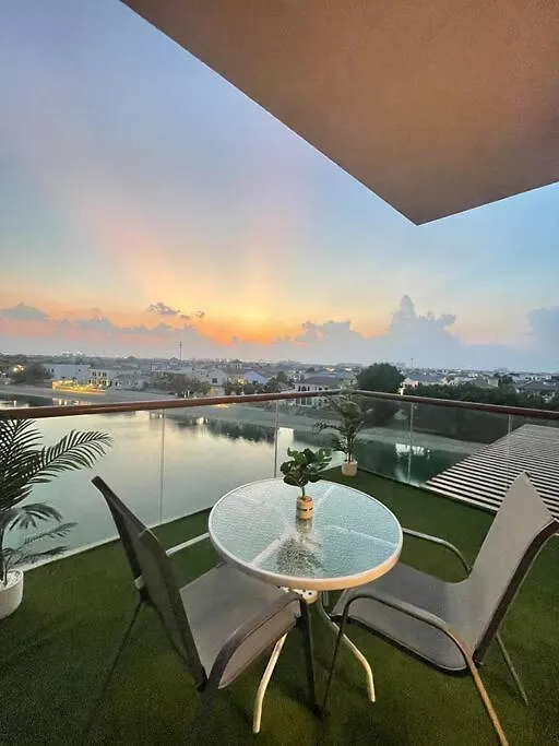 Sunset Lake Condo - Rp Home Dubai