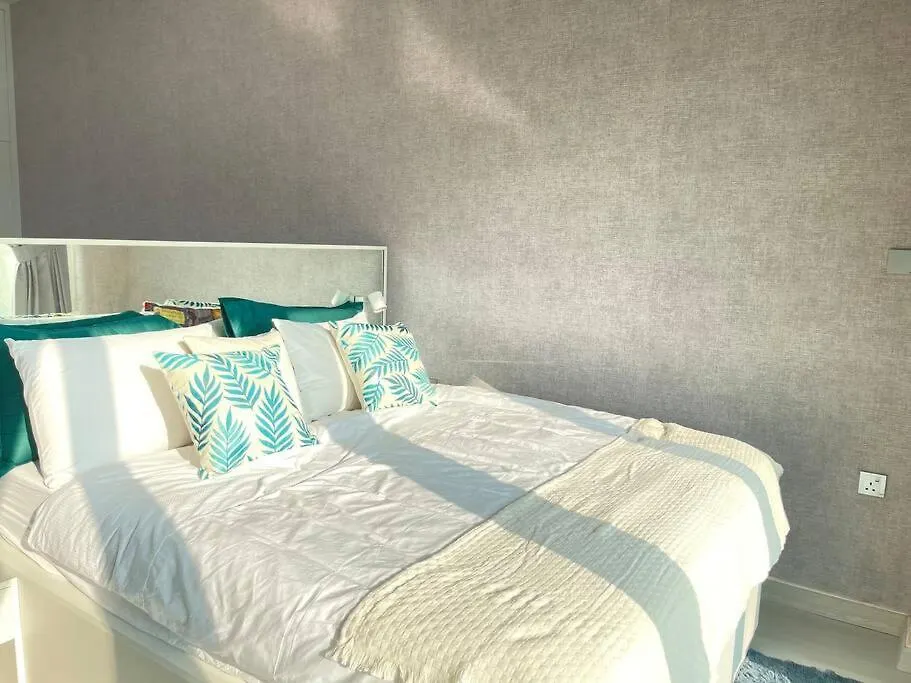 Apartment Sunset Lake Condo - Rp Home Dubai United Arab Emirates